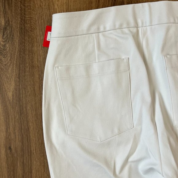 NEW Spanx On-the-Go Kick Flare Pant with Ultimate Opacity Technology in White - Picture 11 of 11